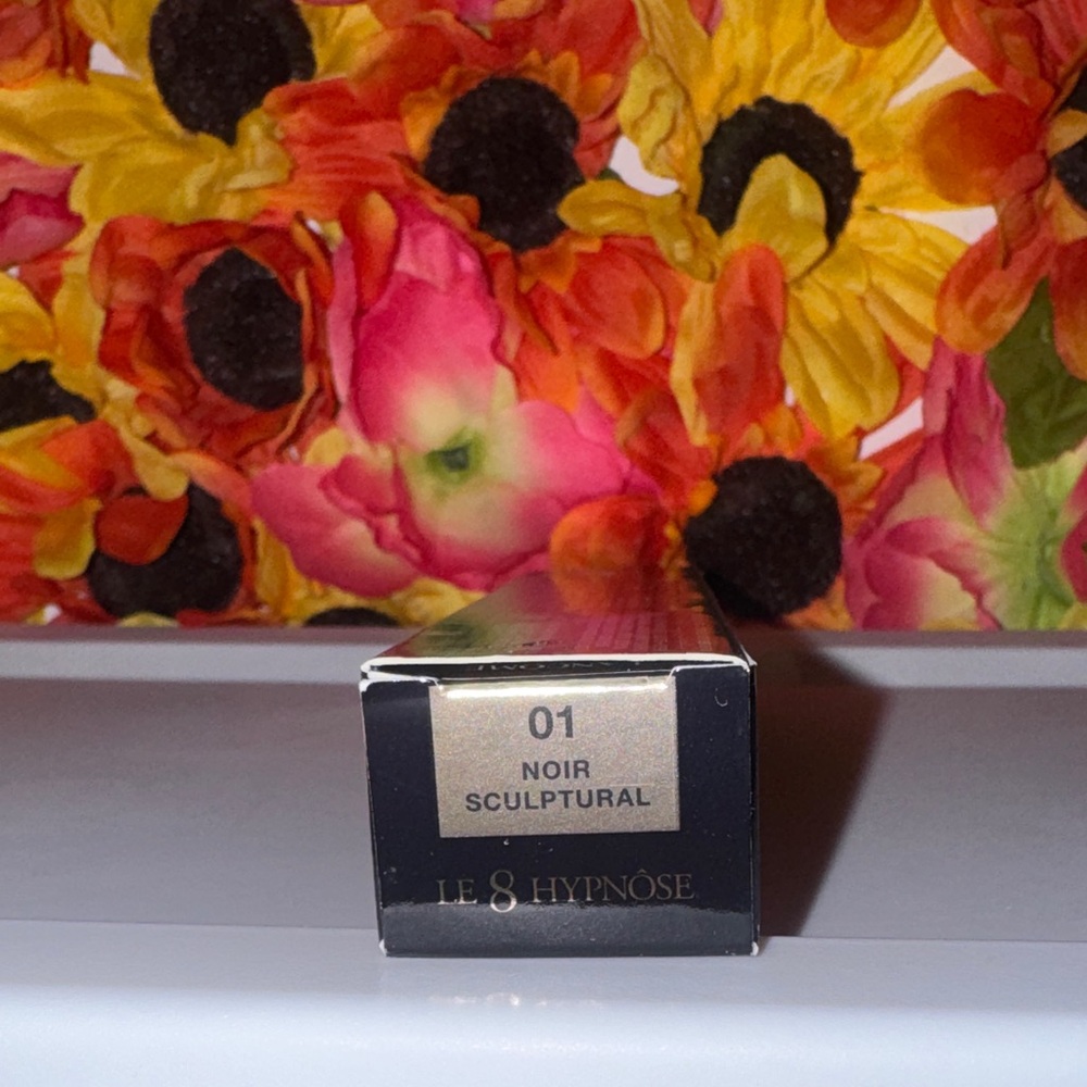 Le 8 Hypnôse Black Mascara - Picture 2 of 9